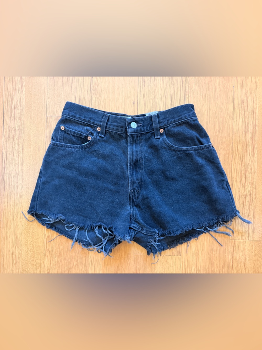 Vtg Levi's Black High-Rise Frayed Hem Denim Shorts